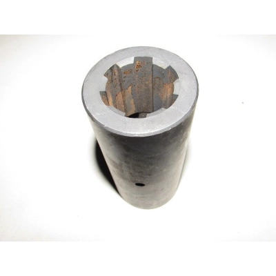 tuleja 3380056M2 massey ferguson element wału napędowego