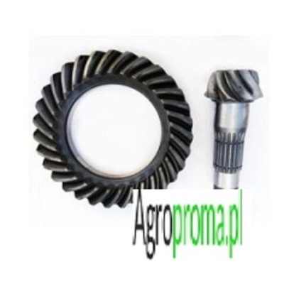 3426612M91, Atak kół 8X31 MASSEY FERGUSON 699