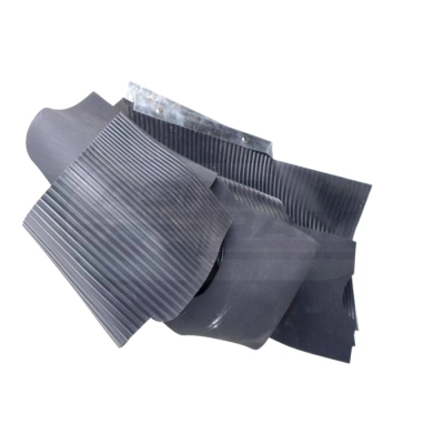 Chodnik kabiny wykładzina URSUS C385 912 914 1014 1222 1224 1614, 80368620