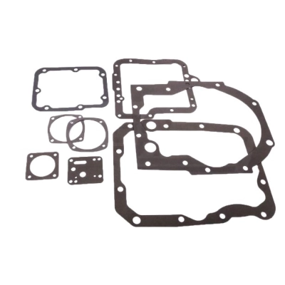 Zestaw uszczelek skrzyni biegów URSUS C385 912 914 1012 1014 1222 1224 1614 komplet